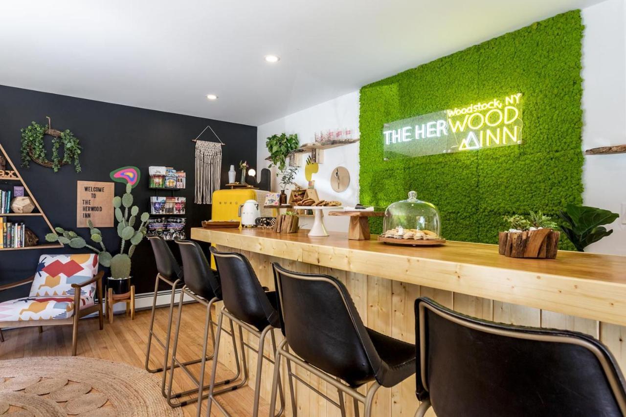 The Herwood Inn Woodstock Exteriör bild